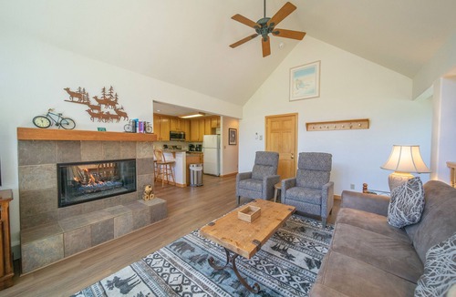 Mountain House House | Renovated condo with private laundry