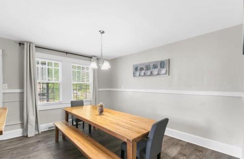 Birmingham House | Renovated Mins to BHM CrossPlex-Central Park Chic