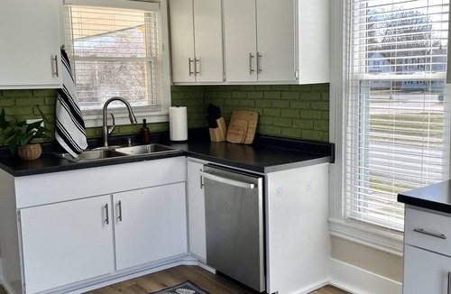 Findlay House | Rest & Recharge in Findlay, OH