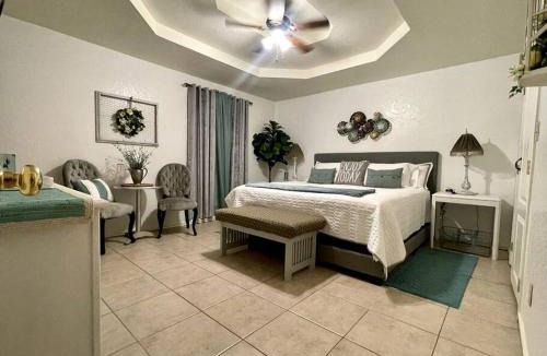 Palmview South House | Rest, Relax & enjoy the entire cozy vacational home!