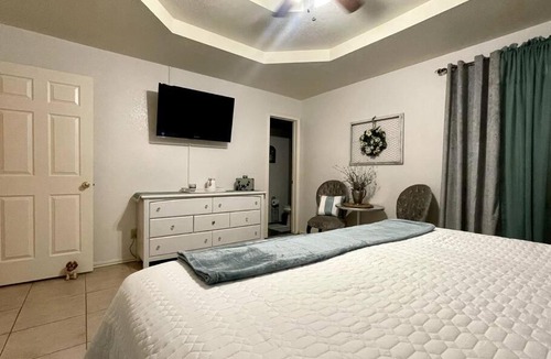 Palmview South House | Rest, Relax & enjoy the entire cozy vacational home!