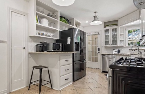 Tyler House | Restful Retreat; Beautiful & Allergy Free! nJust 1/2 mile to Tyler's med hub.