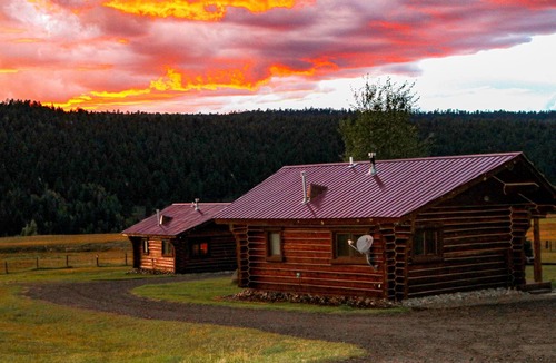 Pagosa Springs Cabin | Retreat Big Groups, Escape Crowds with a Private View, 3 Cabins w/Hot Tub