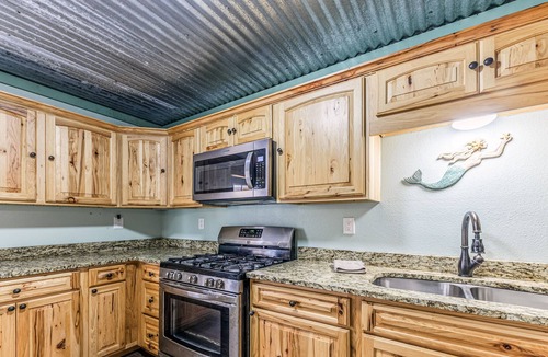 Alto House | Retreat Ruidoso 7 building complex w/Private INDOOR Pool & Pet Friendly