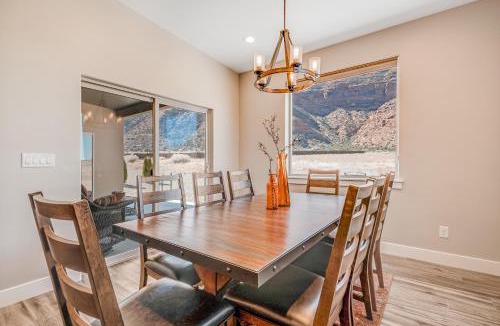 Moab South Valley House | Rim View 5