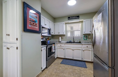 Seguin House | River Access Staycation/FastWiFi/Firepit
