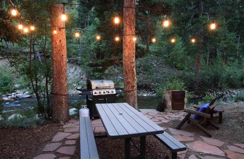 Lyons Cabin | River Bend Mountain Retreat