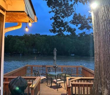 Front Royal House | Rivers Edge - On the River, Breathtaking views!