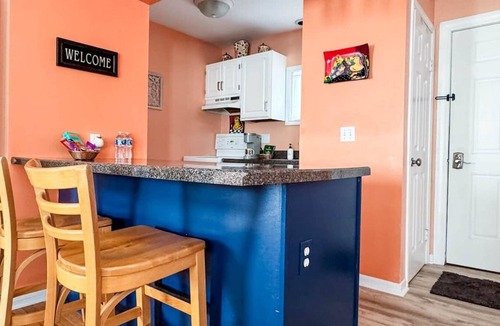 Westside Norwich Villa | ROMANTIC SPA RETREAT MINUTES TO MOHEGAN SUN CASINO