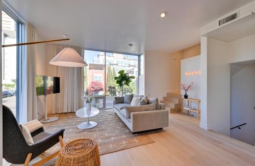 Little Italy House | Rooftop with Views Modern Little Italy Townhome