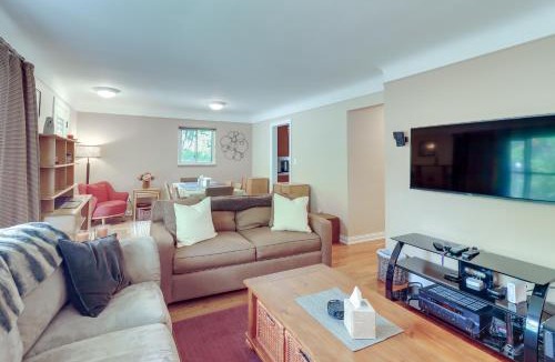 Royal Oak House | Royal Oak Home 13 Mi to Downtown Detroit