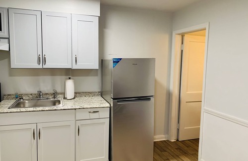 Baltimore House | Royalty Homes - Family style, clean in a safe area.