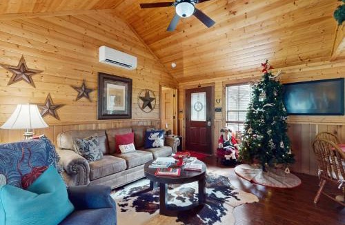 Ledbetter House | Rudolph - Reindeer Ranch at Round Top