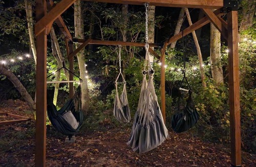 Oak Harbor Ski Chalet | Rustic A-Frame hot tub retreat near Deception Pass