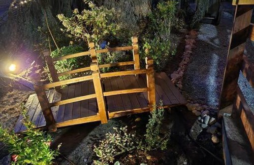 Oak Harbor Ski Chalet | Rustic A-Frame hot tub retreat near Deception Pass