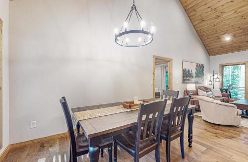 Ellijay House | Rustic Elegance of Ellijay
