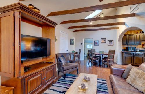 Green Mountain Falls House | Rustic Log Cabin with Studio about 5 Mi to Pikes Peak!