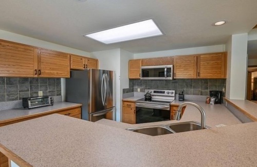 Crested Butte Condo | Rustic-Modern 3 BR Condo at the Plaza by RedAwning