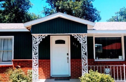 Carlsbad House | (S1) Enchanted Getaway ☀ Near River + Rec Area❣
