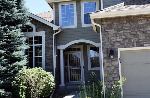 Aurora House | Saddle Rock Golf In Cherry Creek District/Southlands Malls