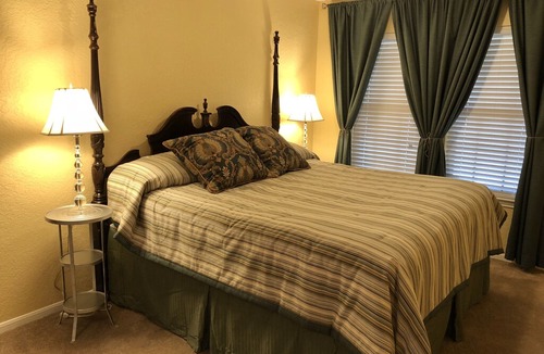 Salado House | Salado Getaway Cottage near Golf Course and Main St.