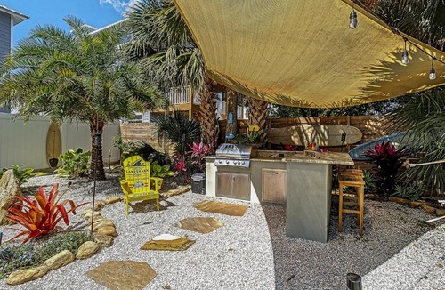 Horton Shores House | Salt Life Pool Home ~ Ocean Views ~ Walk to Flagler Avenue ~ 604S