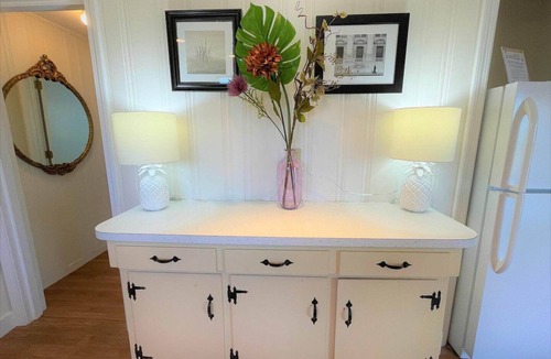 North Eastham House | Sand Bar-Dog Friendly on Cooks Brook Beach