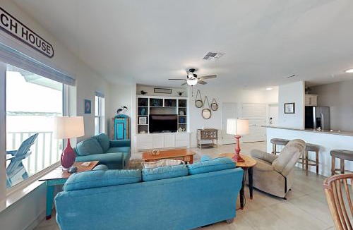 Key Allegro Apartment | Sand Dollar Unit C3