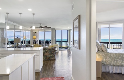 Port Aransas Condo | Sandpiper Condominiums 309, Panoramic Gulf Views w/ direct access to Mustang Island/Port A beaches