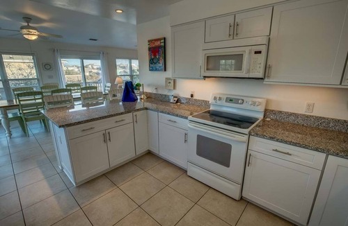 Carolina Dunes House | Sea Glass | 1499 ft from the beach | Private Pool, Hot Tub | Duck