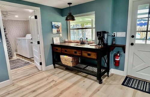 Cocoa Isles House | Sea la Vie - Beach Town Charm+Newly Renovated