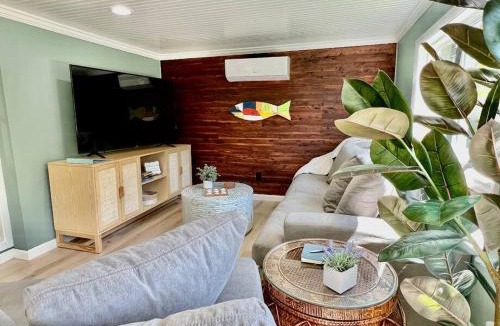Cocoa Isles House | Sea la Vie - Beach Town Charm+Newly Renovated
