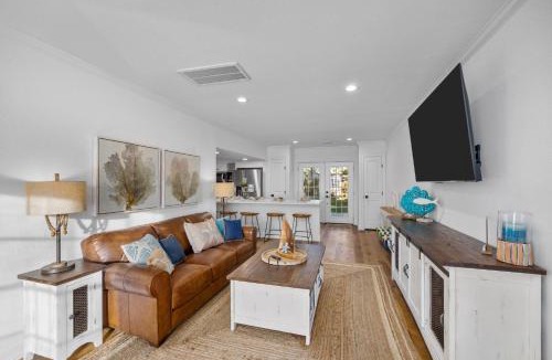 El Lago House | Seabrook 3BR Near Kemah Boardwalk, El Jardin Beach