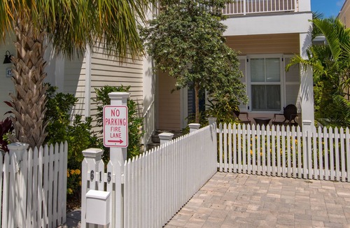 Old Town House | SEAS THE DAY~ Newly Built Townhome in Perfect Location with Community Pool!