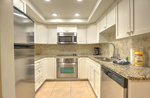 South Beach Villa | Seaside Oasis: Updated Villa. Close To Beach, Salty Dog. And South Beach Marina