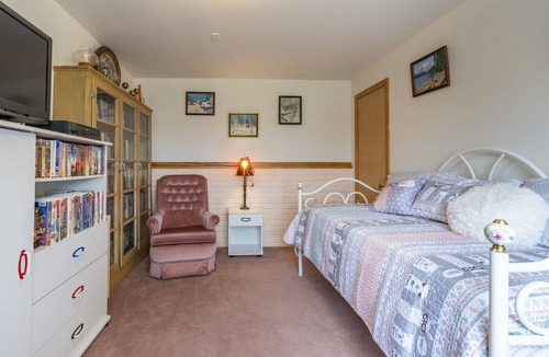 Durango House | Secluded, Private Gem with great Mountain View’s, step back into a quieter time.