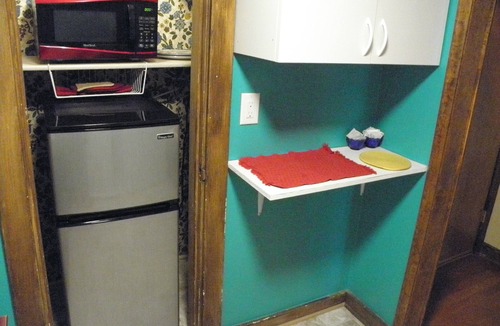 Northwest Heights Apartment | Secure carport, amazing Views and Reviews! Private suite with patio.