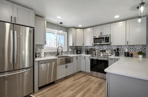 Highlands House | Serene 4-Bedroom Getaway in Arvada! Pet-friendly!