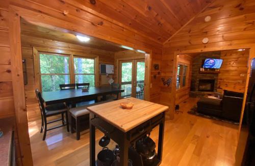Copperhill House | Serenity Creek - Cuddleup