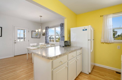 Piney Island Cottage | Shackeau East - Magnificent Views!
