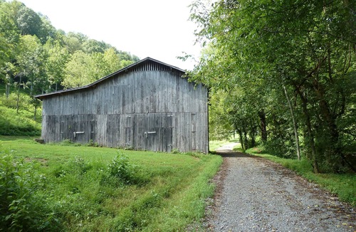 Gainesboro RV Rental | Shaggy Bark Camping3. A more private camping experience. The 75 acre Walker Farm