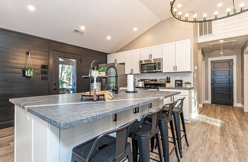 Knoxville House | Shirley Way · Bearden Bliss <10 mins to UT & Downtown Knox