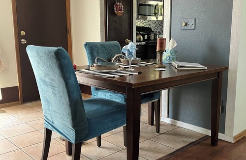 West Westminster House | Short or longer-term: close proximity to Boulder and Denver. 10 mins from RMMA