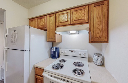 West Old Town Apartment | Sienna Square, 2 QB, 1 BA, WIFI, Near Old Town