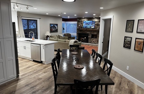 North Park City Condo | Silver Cliff, steps to Park City Resort, Main St, restaurants, Sundance venues