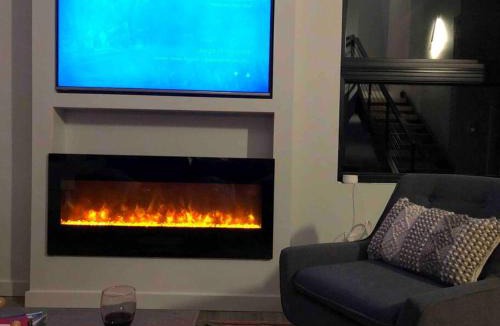 Silverton House | Silver Fox modern new luxury home next to ohv rd