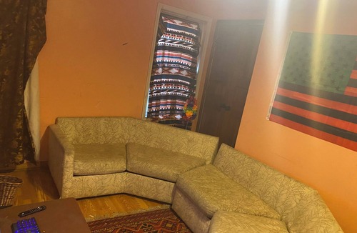 Downtown Baltimore Apartment | Simple, Cheap, and Cozy ROOM 1
