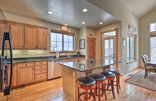 Silvercreek House | Ski In/Ski Out Enjoy the beautiful mountains and watch the skiers go by!