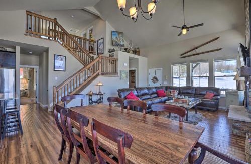 Silvercreek House | Ski-InandOut Granby Home with Gas Grill and Fire Pit!