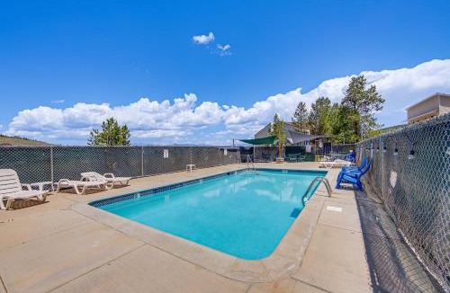 Silvercreek Apartment | Ski-InandOut Granby Ranch Condo with Balcony!